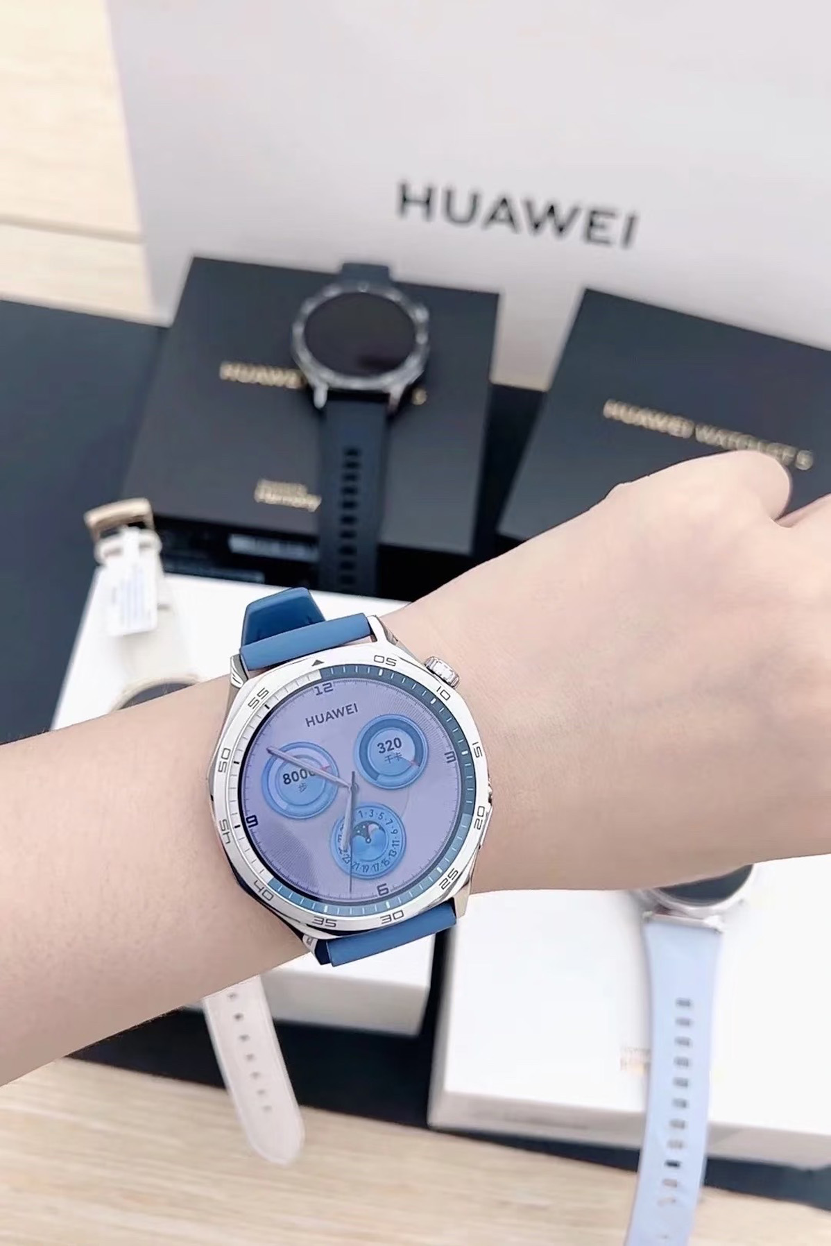 Global Version HUAWEI WATCH GT - Watch Esim 리뷰 및 가격